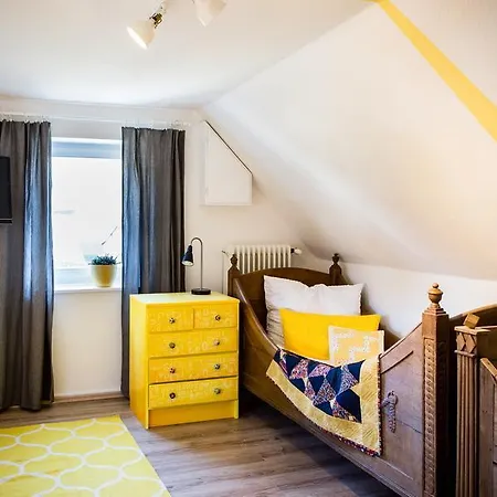 Penzion An Der Rauschen - Apartments, Ferienzimmer & Kunst