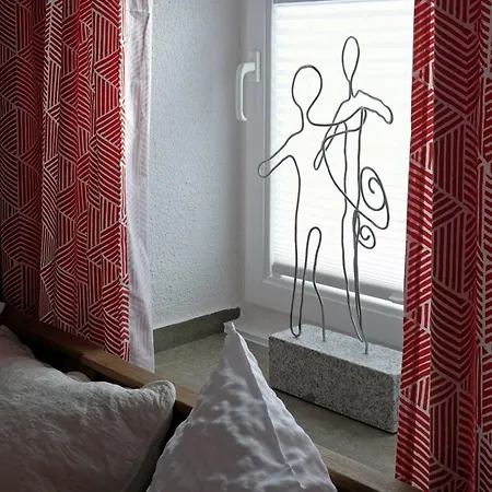 An Der Rauschen - Apartments, Ferienzimmer & Kunst Penzion